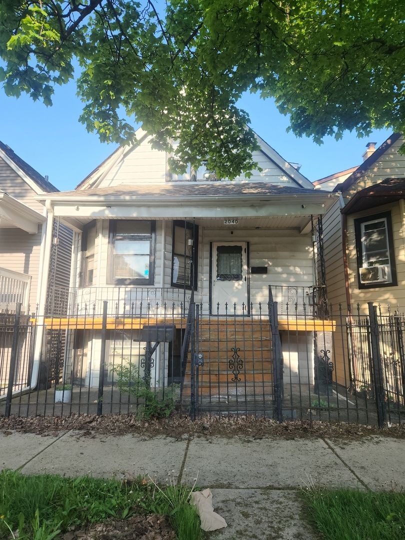 2040 N Kildare Avenue — Chicago, IL 60639