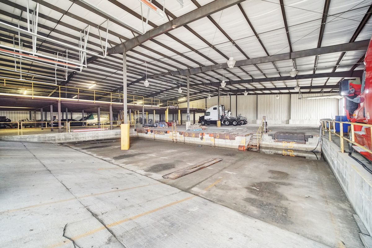 2649 N 900 East Road E, Ashkum, IL 60911
