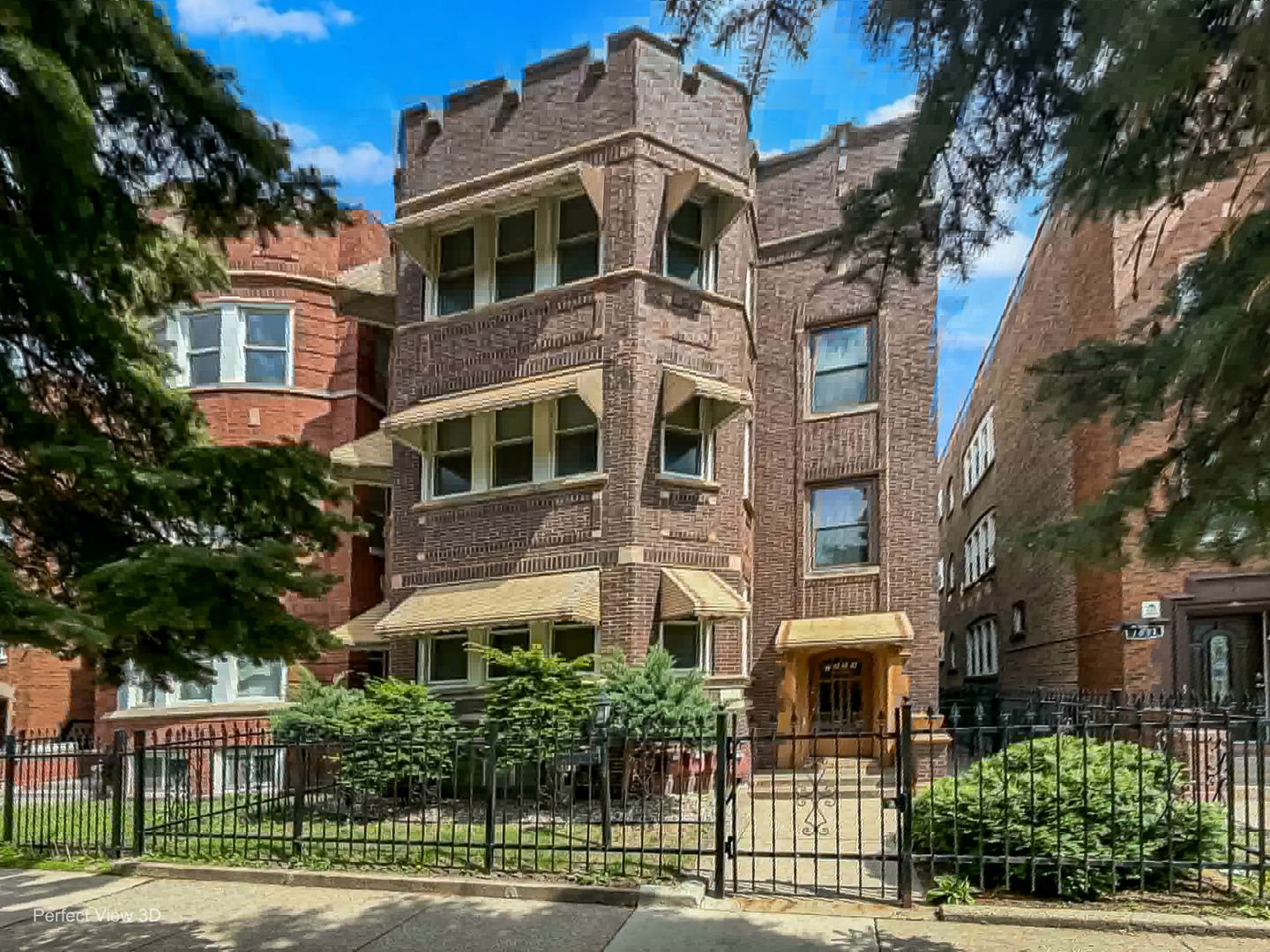 7829 S Cornell Avenue — Chicago, IL 60649