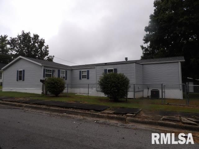 1014 Beulah Street — Eldorado, IL 62930