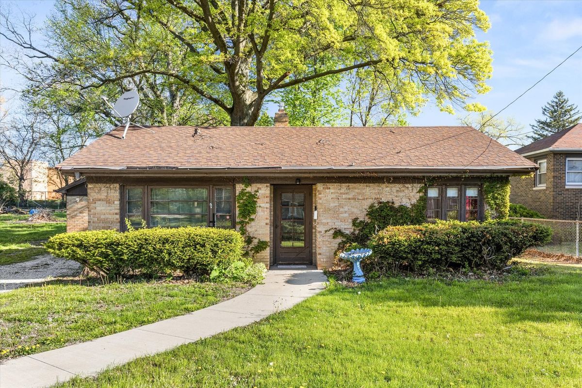 210 1st Street, Streator, IL 61364