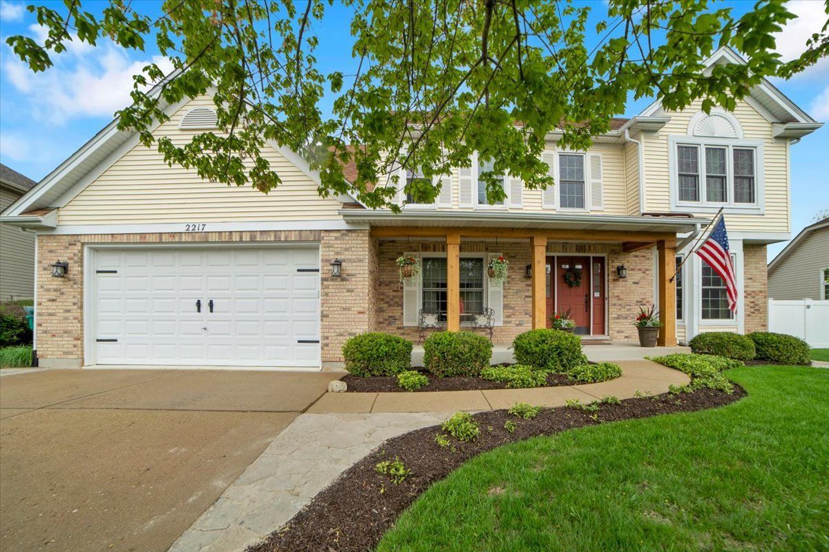 2217 Stonehaven Drive, Plainfield, IL 60586