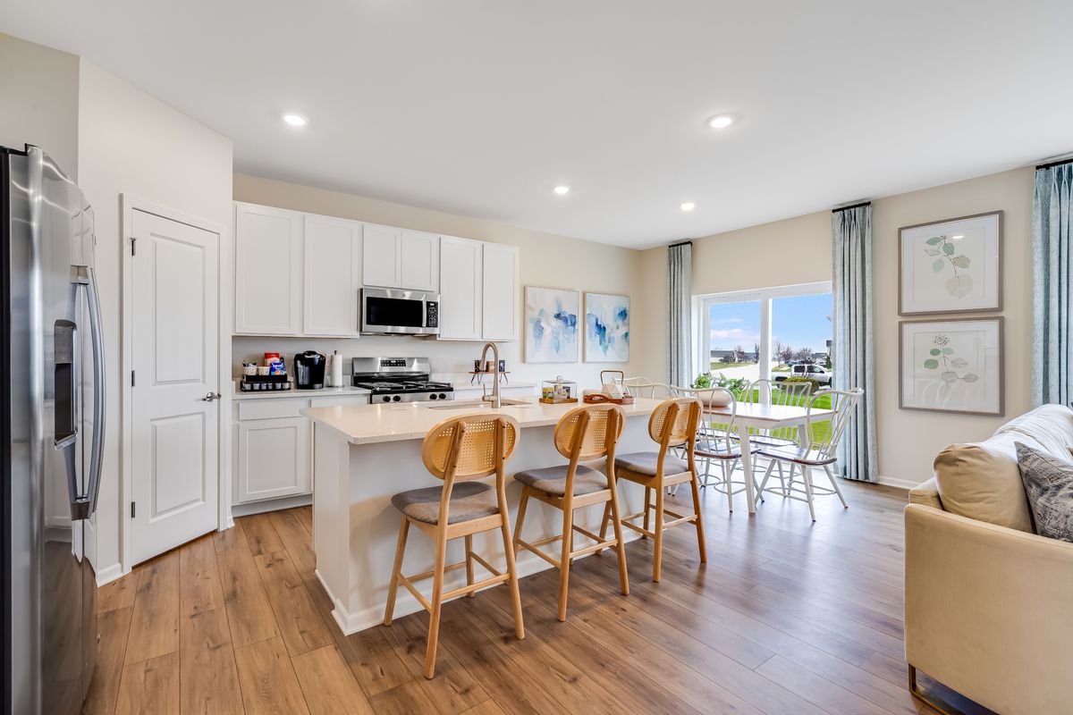 756 W Ashton Drive, Maple Park, IL 60151