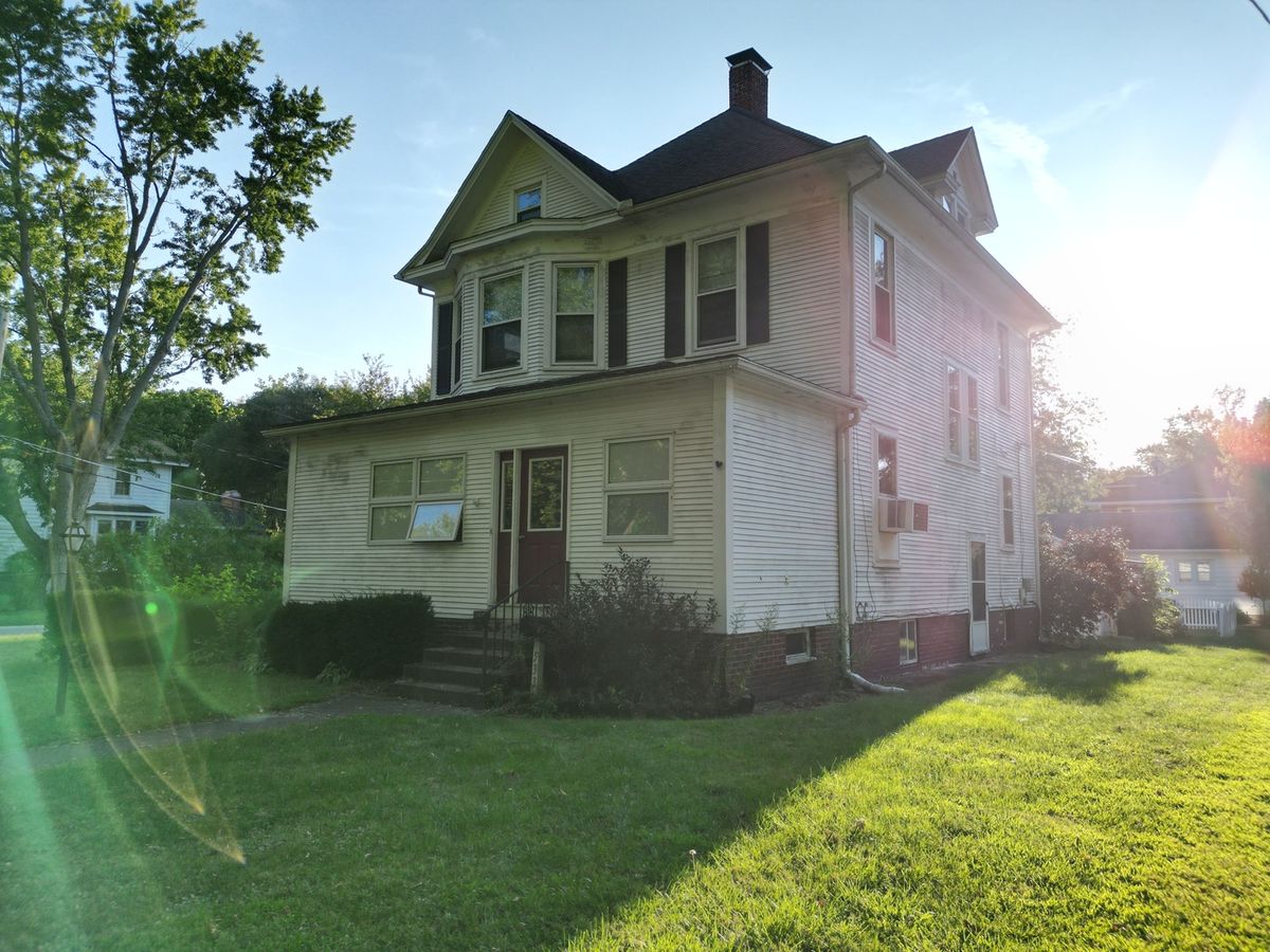 533 S 4th Street, Watseka, IL 60970