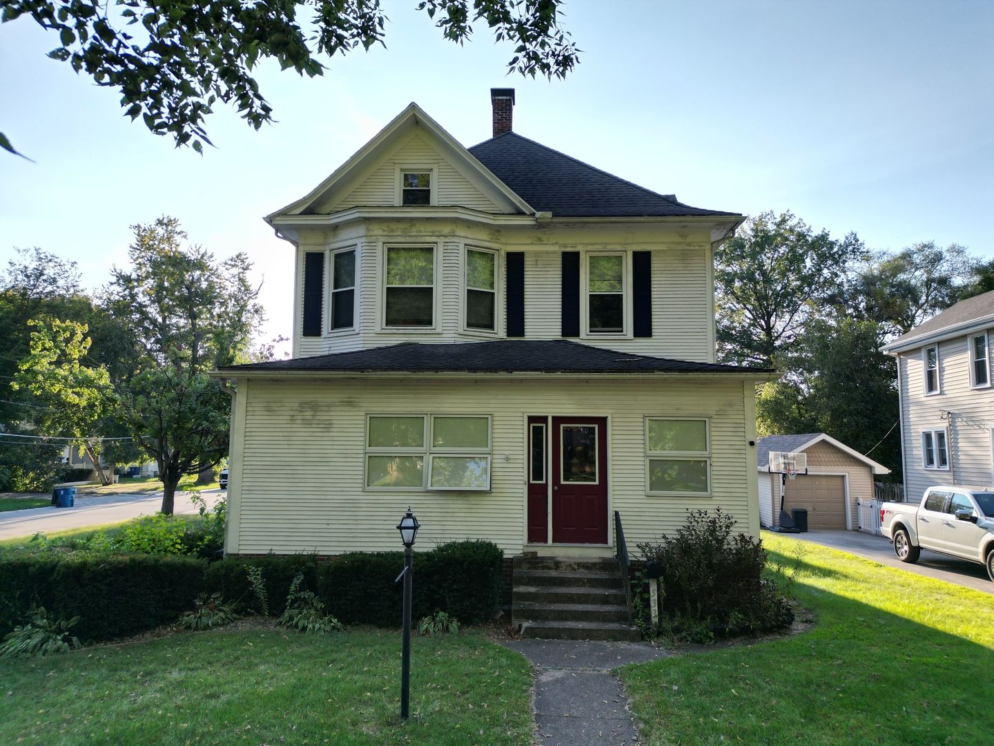 533 S 4th Street — Watseka, IL 60970