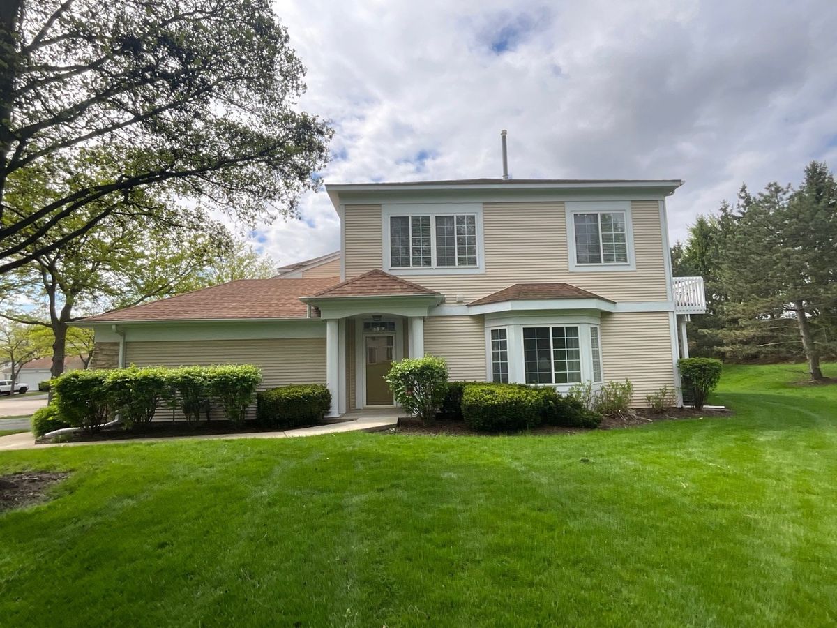 832 Coronado Court, Elgin, IL 60123