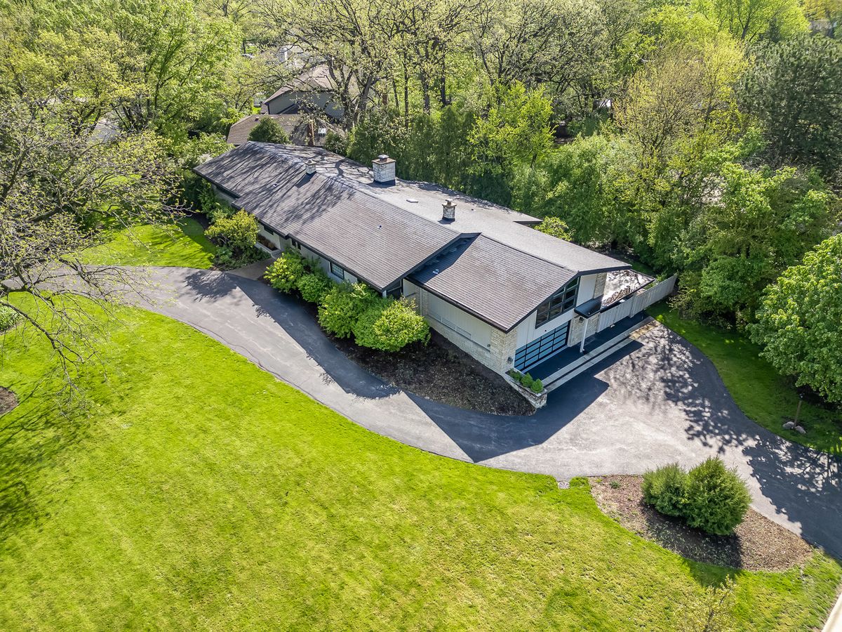 708 Woodland Avenue, Hinsdale, IL 60521