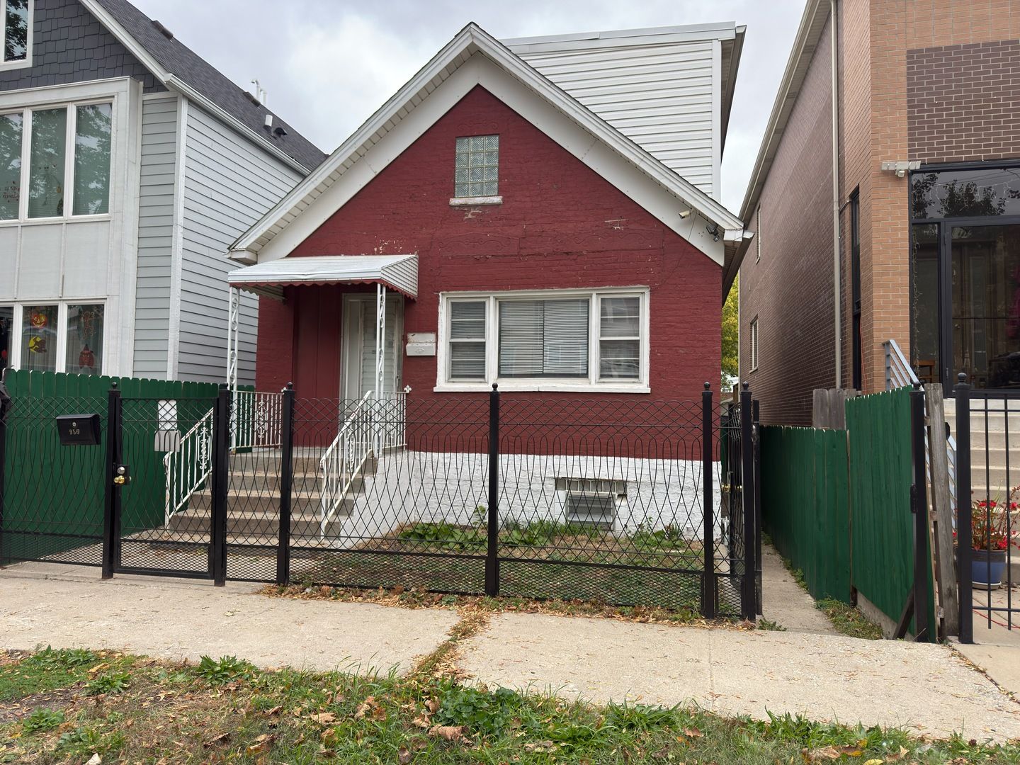 956 W 36th Street — Chicago, IL 60609