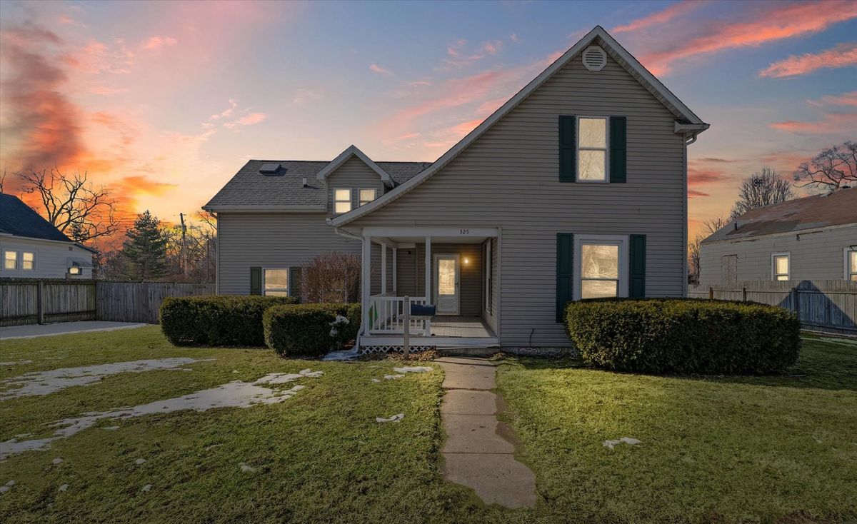 325 Market Street, Hoopeston, IL 60942