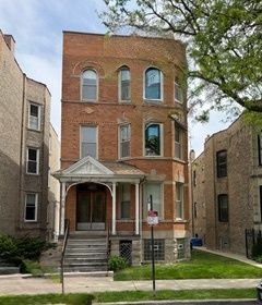 2529 N Kimball Avenue — Chicago, IL 60647