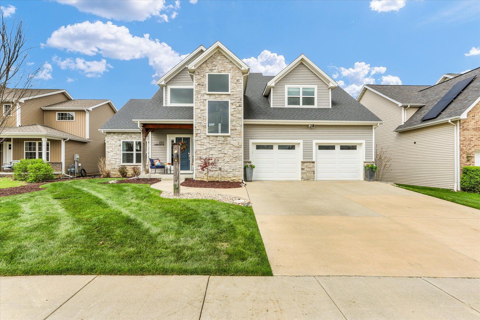 1313 Garwood Drive — Mahomet, IL 61853