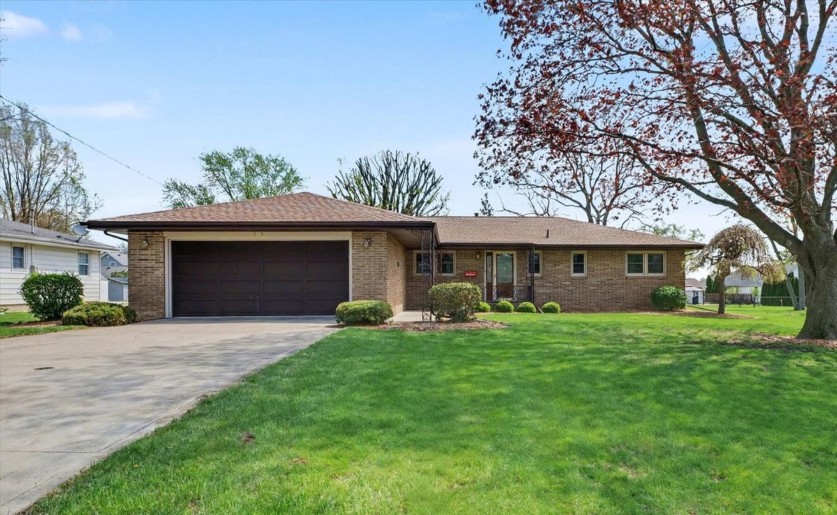 615 Hartwell Street, Gilman, IL 60938