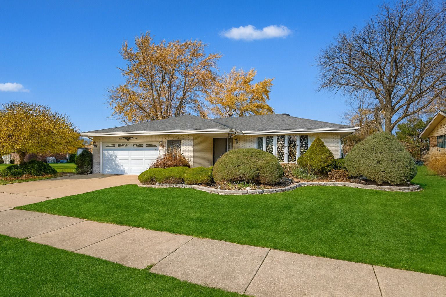 8226 Bob O Link Road — Orland Park, IL 60462