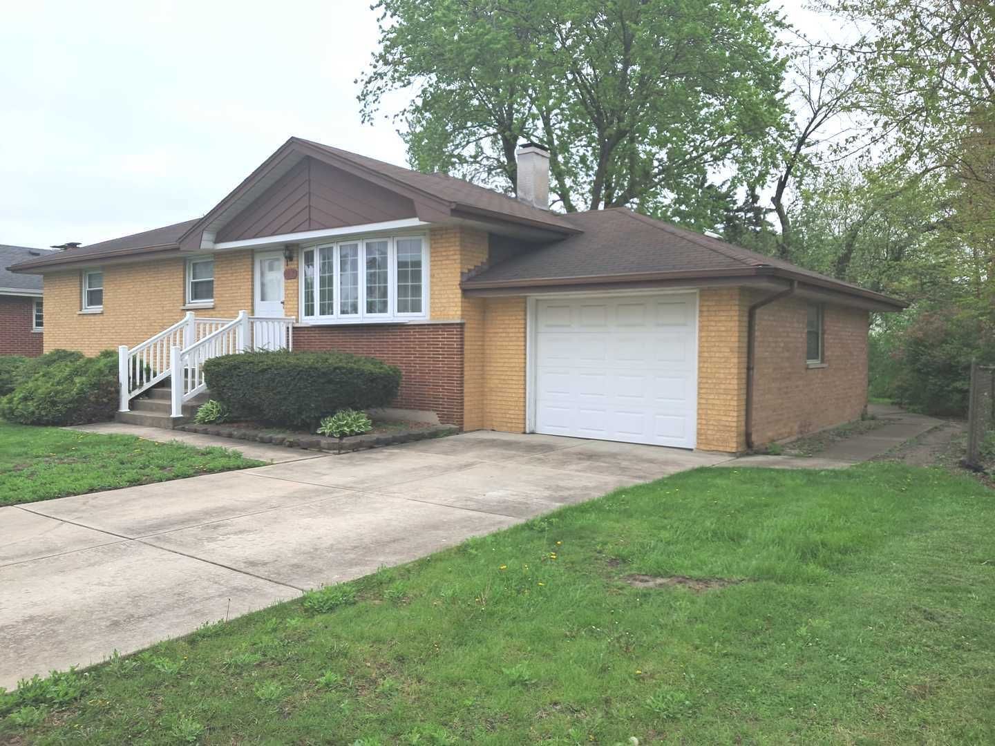 5517 W 83rd Place W — Burbank, IL 60459