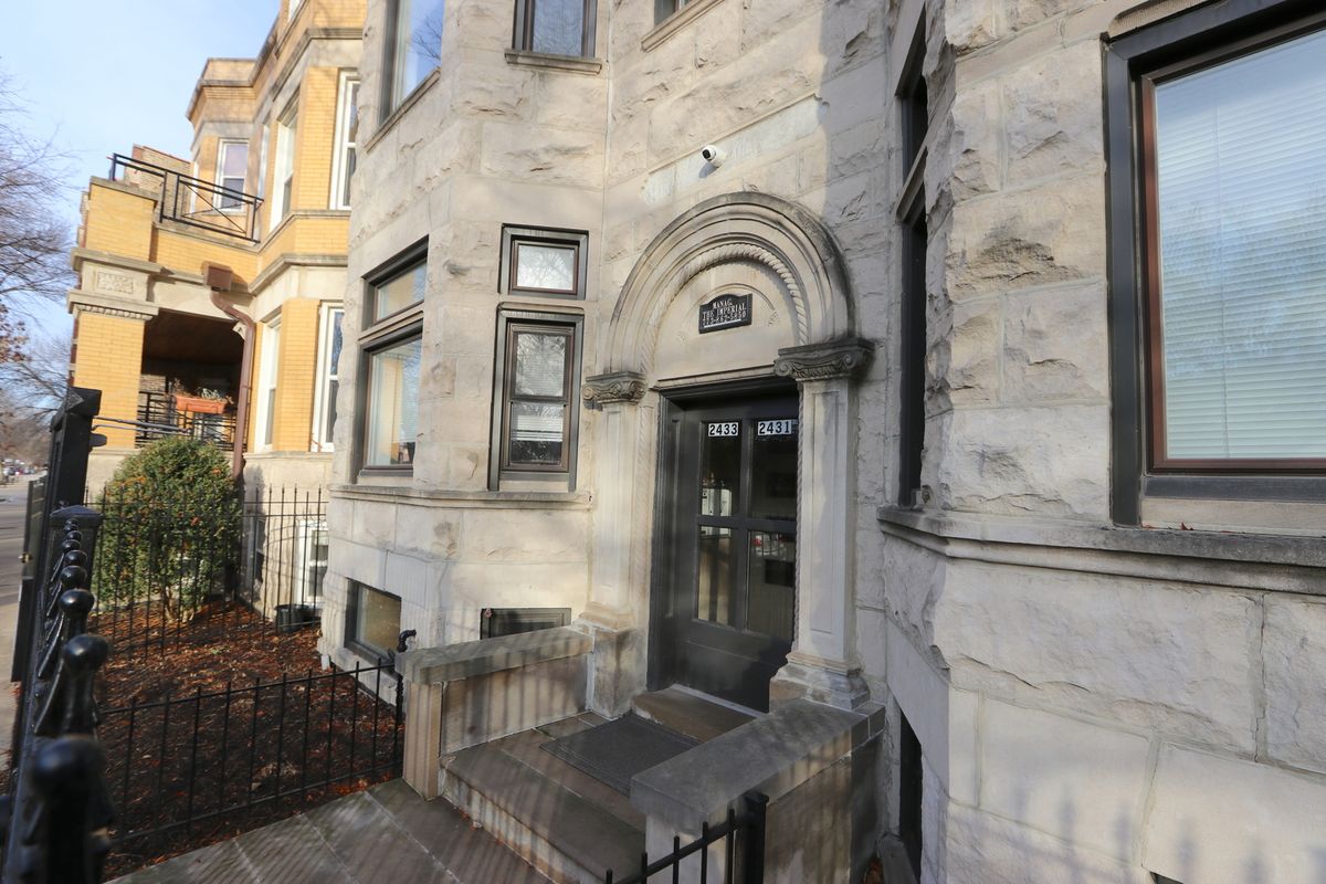 2433 Kedzie Boulevard, Chicago, IL 60647