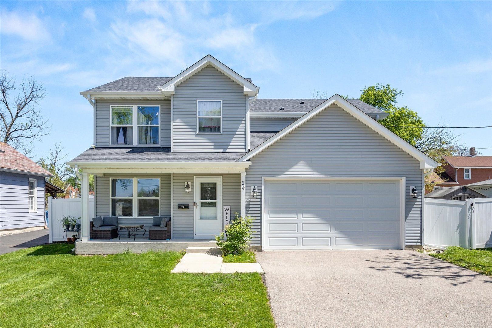 24 Rose Street — Aurora, IL 60505