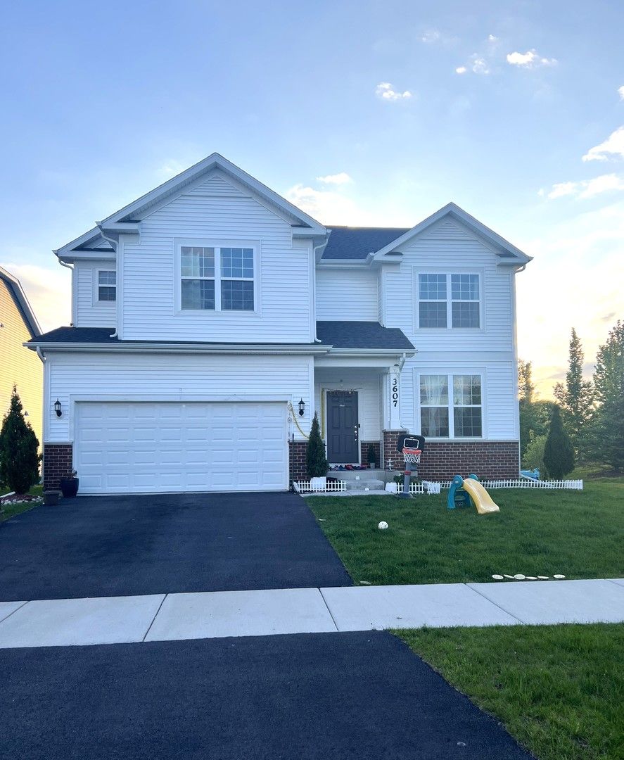 3607 Ambrosia Drive — Naperville, IL 60564