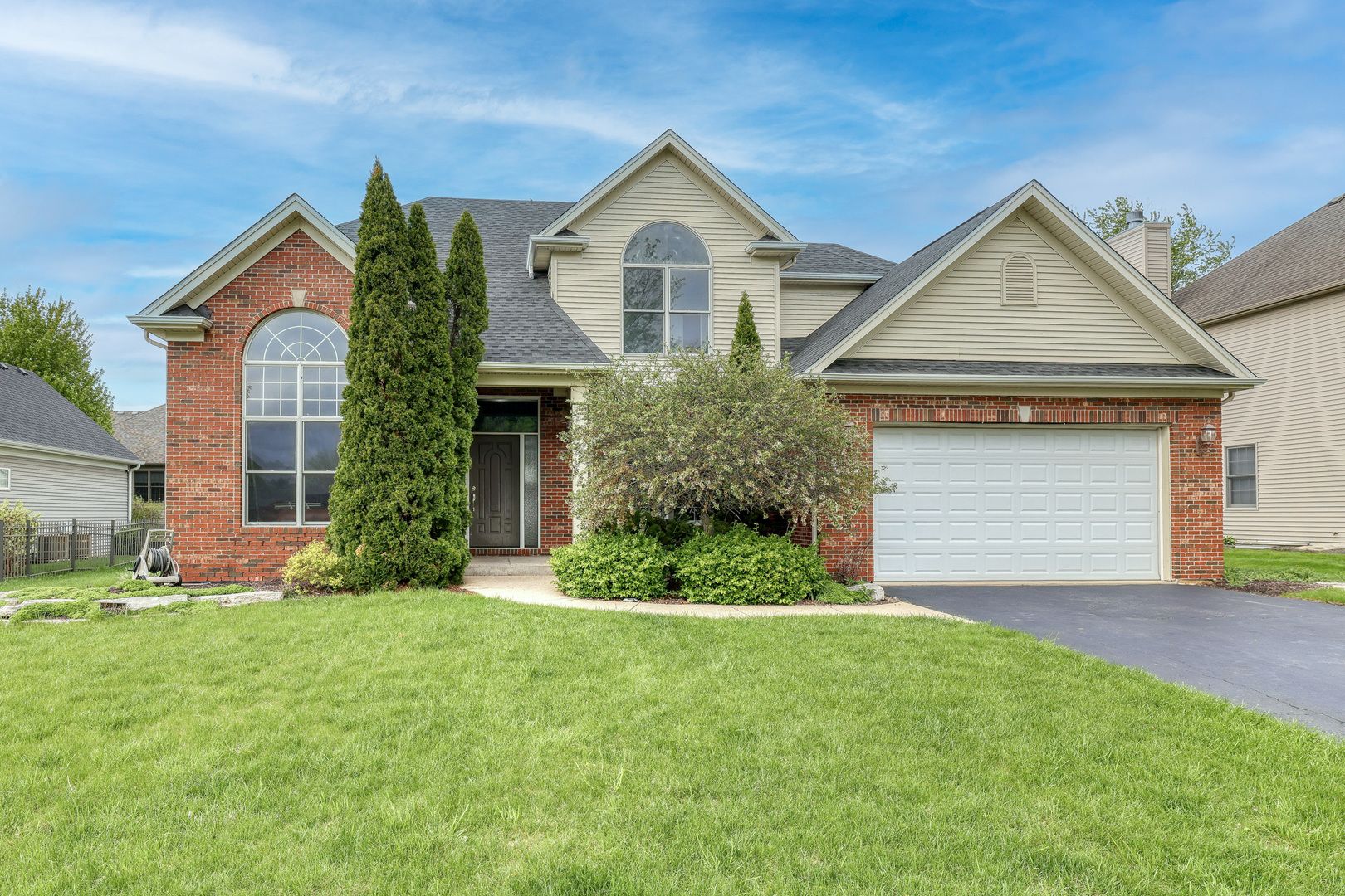 990 CITIZEN Avenue — Elburn, IL 60119