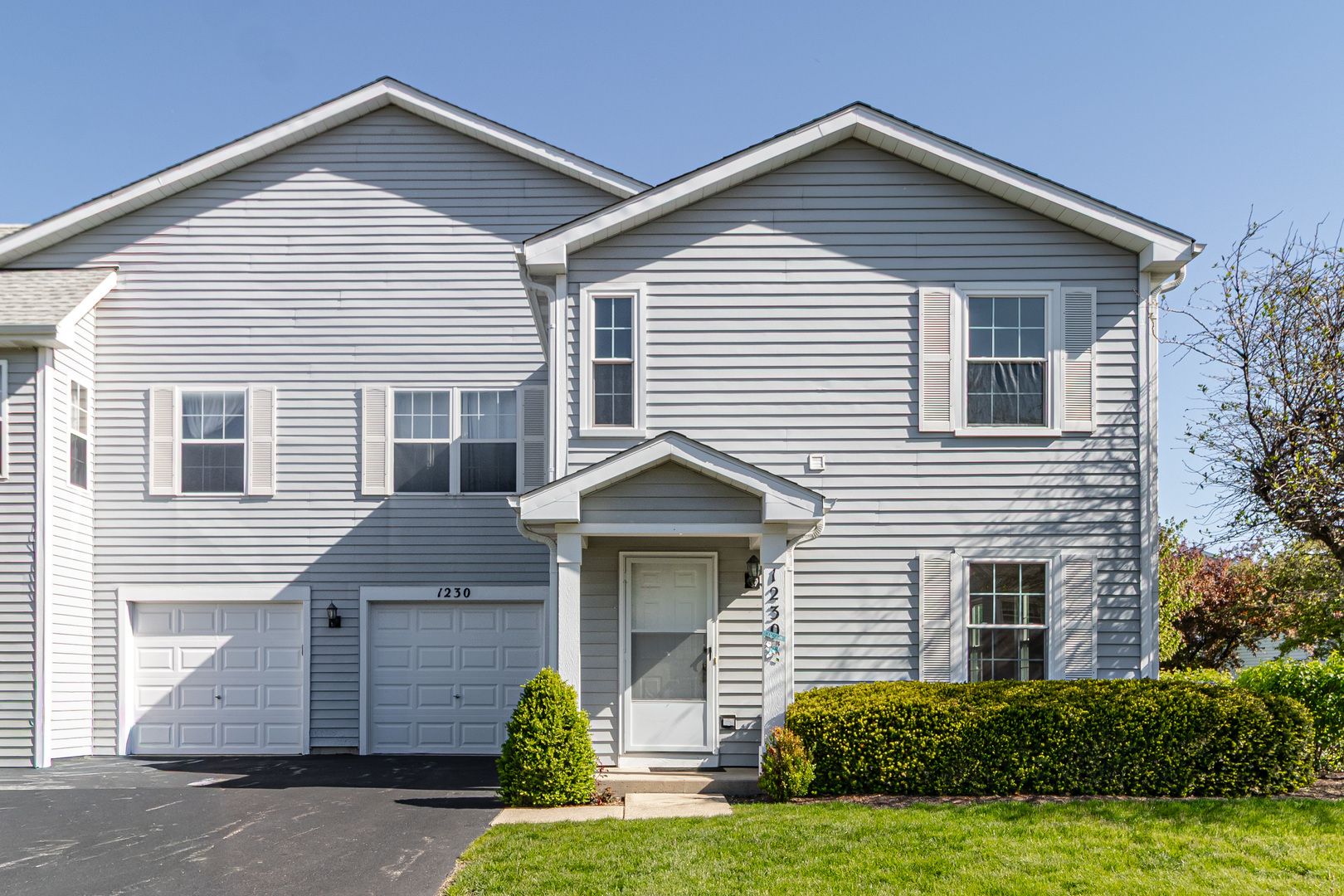 1230 Orleans Drive — Mundelein, IL 60060