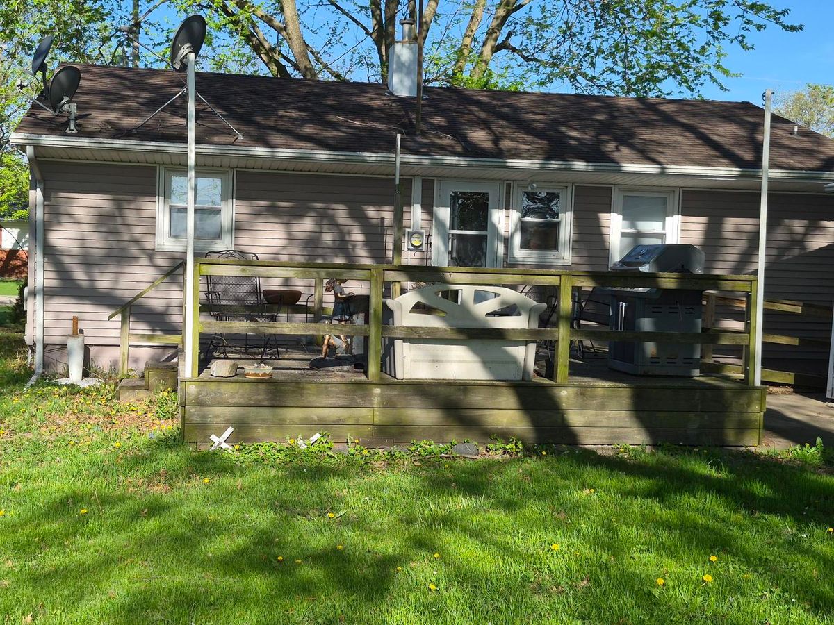 203 S Yates Street, Alpha, IL 61413