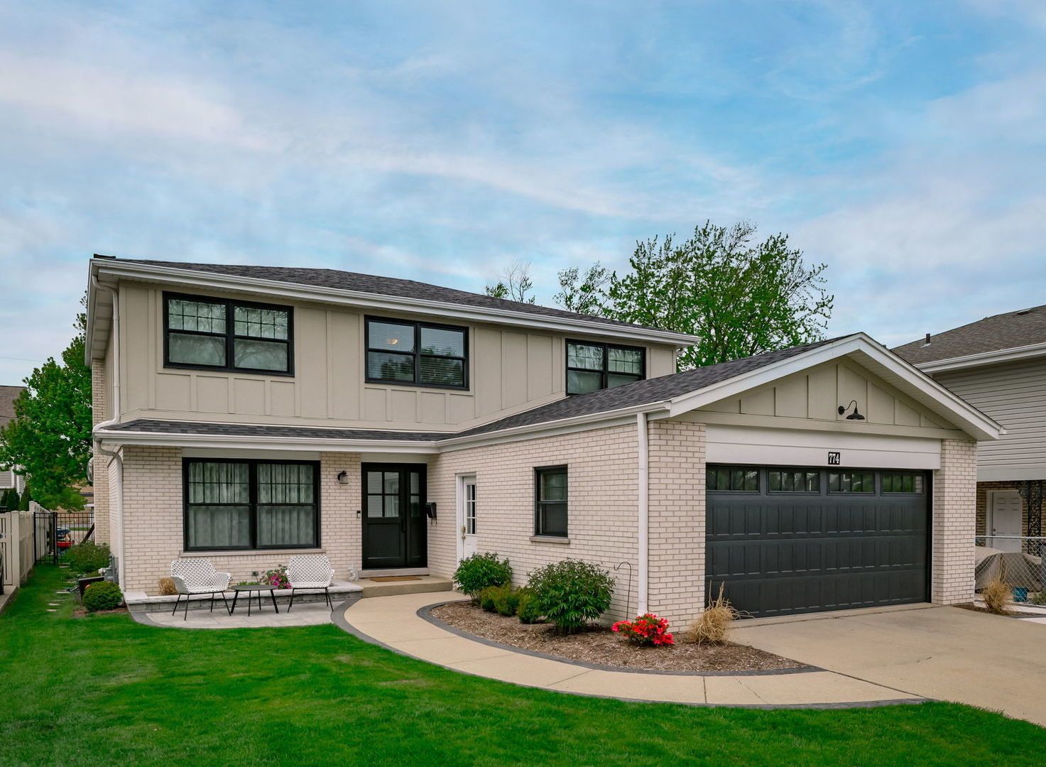 774 S Euclid Avenue — Elmhurst, IL 60126