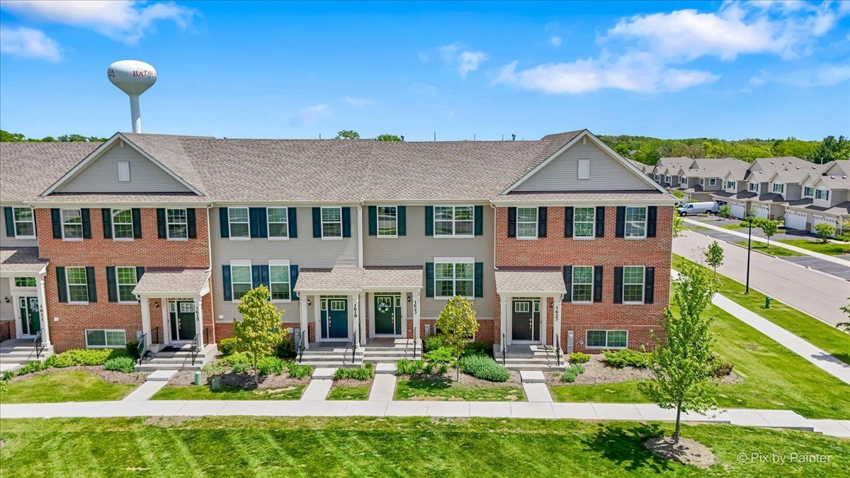 1623 Bentz Way — Batavia, IL 60510