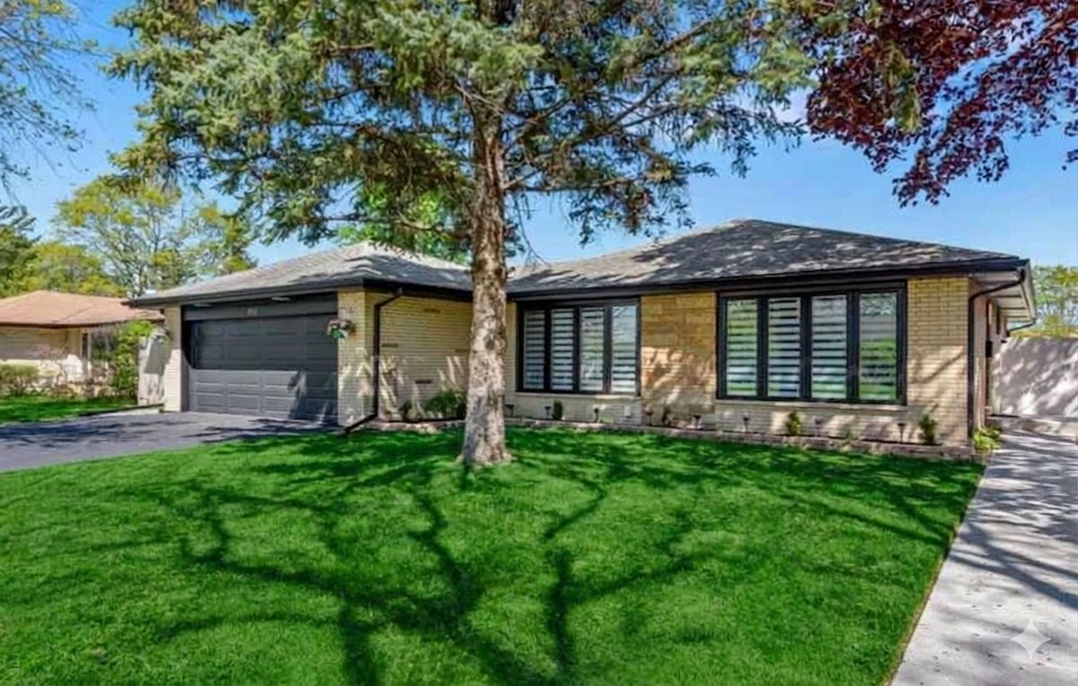 1535 Marshall Drive, Des Plaines, IL 60018