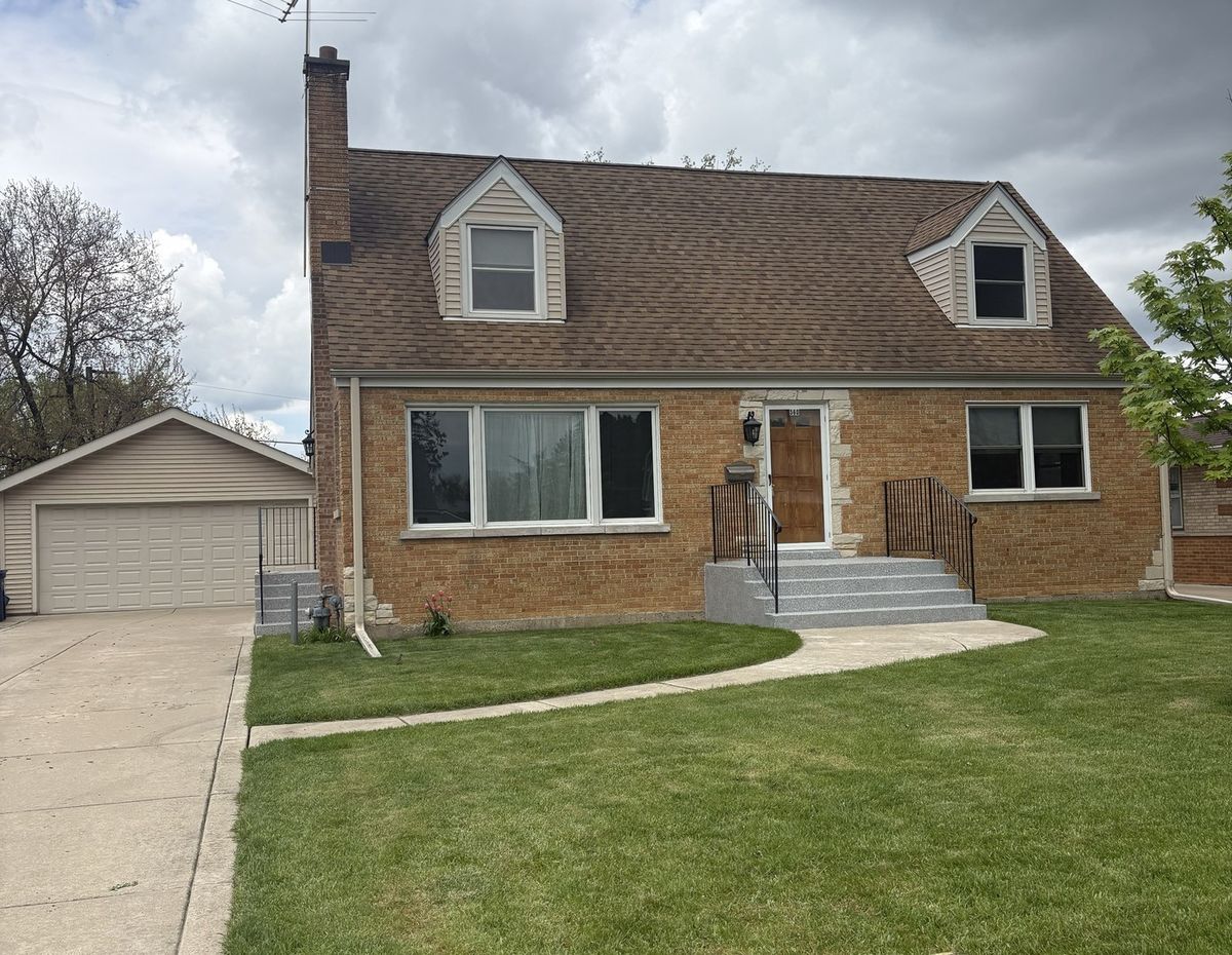 560 Lavergne Avenue, Northlake, IL 60164