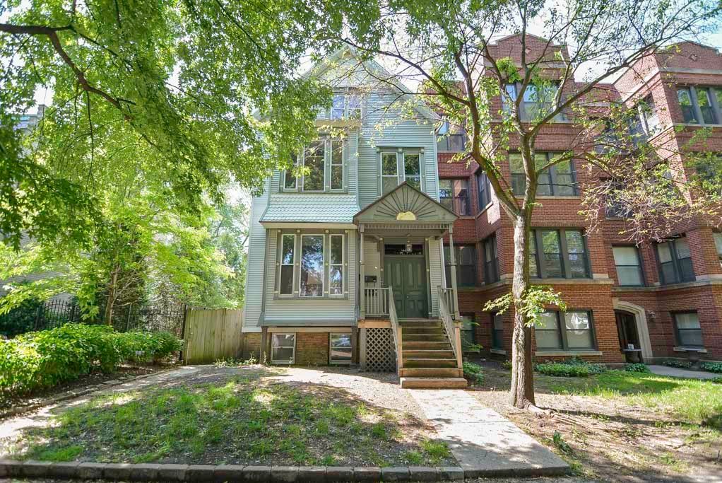 1441 W Warner Avenue #2 — Chicago, IL 60613