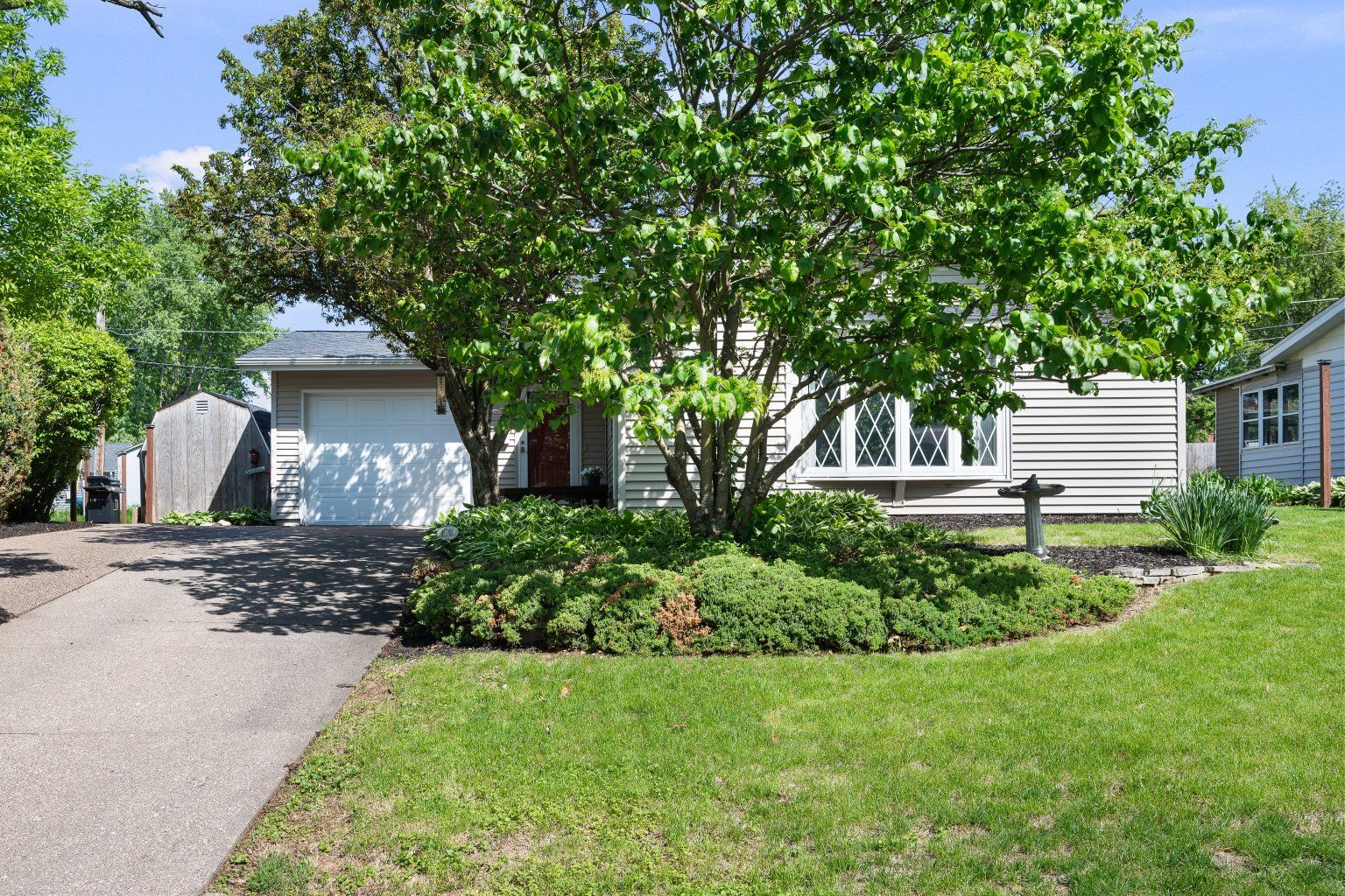 1511 Parklane Drive — Bettendorf, IA 52722
