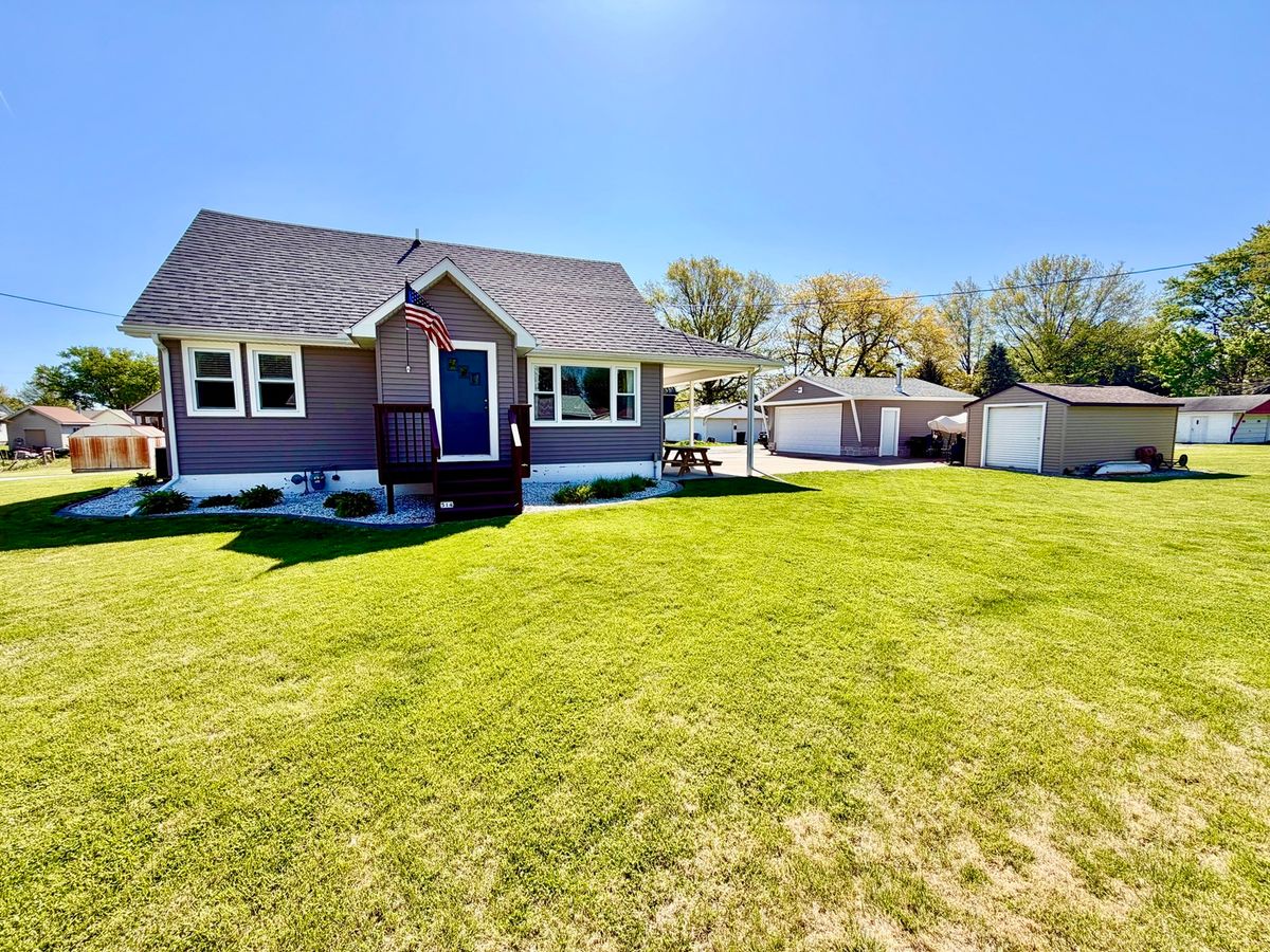 514 Posey Street, Reynolds, IL 61279