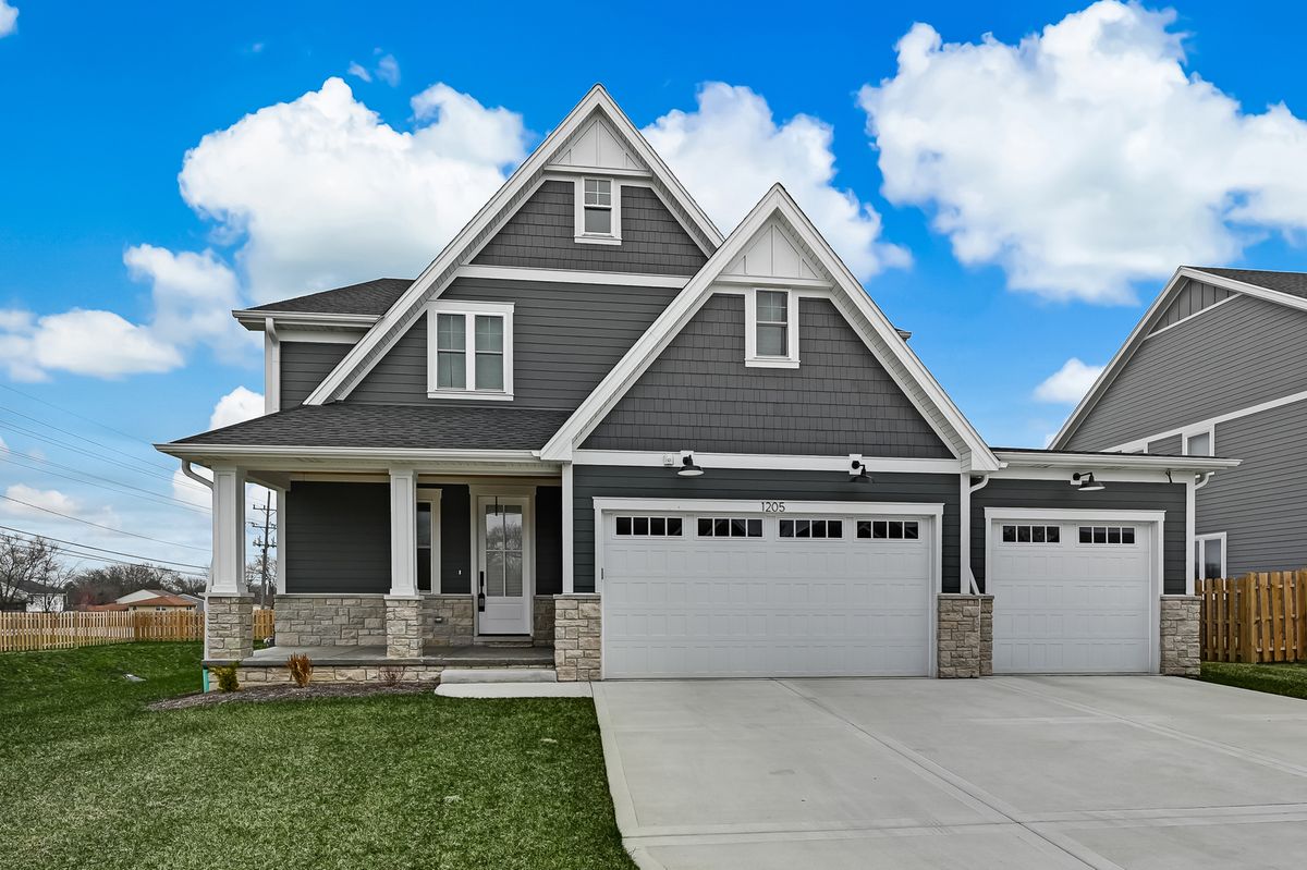 1205 RIDGE Road, Westmont, IL 60559