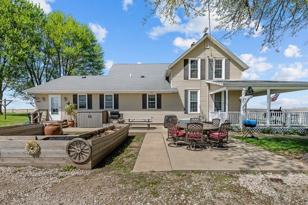 1989 Union Avenue, Wilton, IA 52778