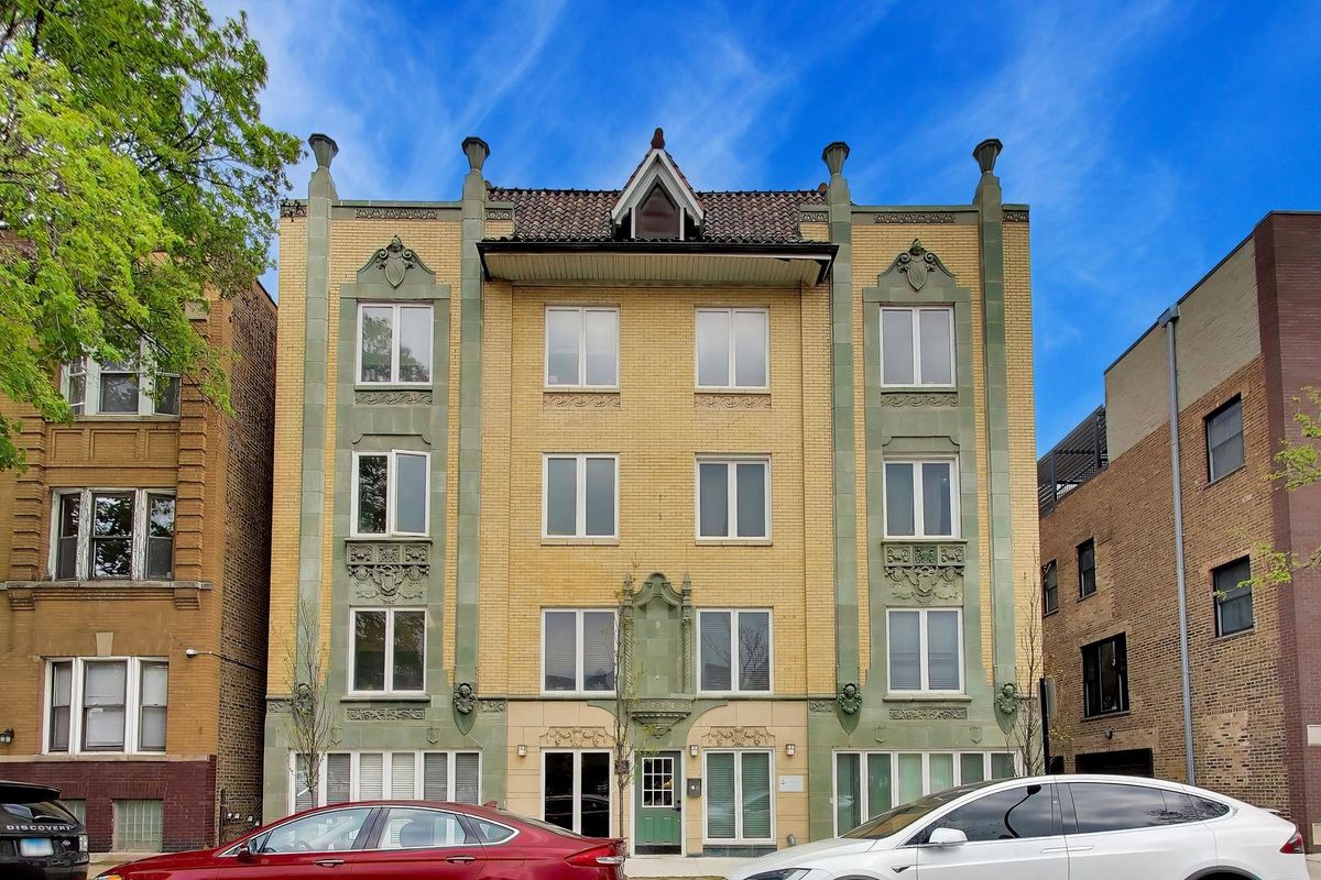 1636 Melrose Street, Chicago, IL 60657