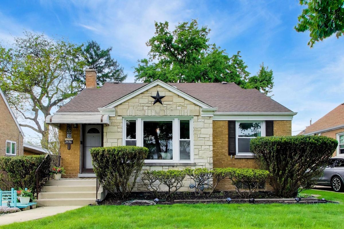 2536 5th Avenue, North Riverside, IL 60546