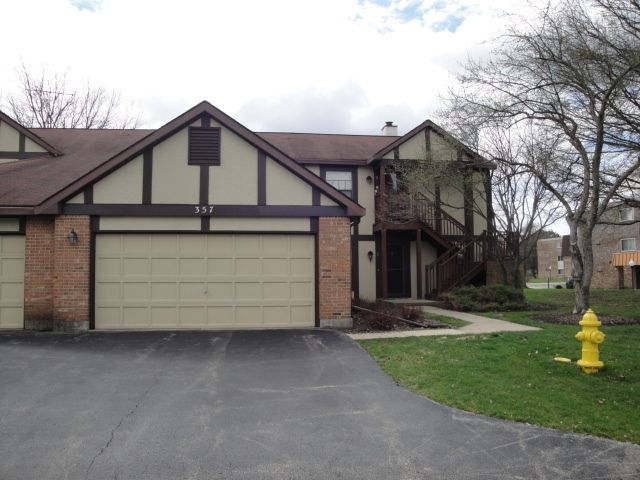 357 BLOOMFIELD Lane #3 — Glen Ellyn, IL 60137