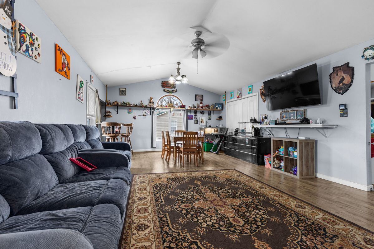 510 W Railroad Street, Lamoille, IL 61330