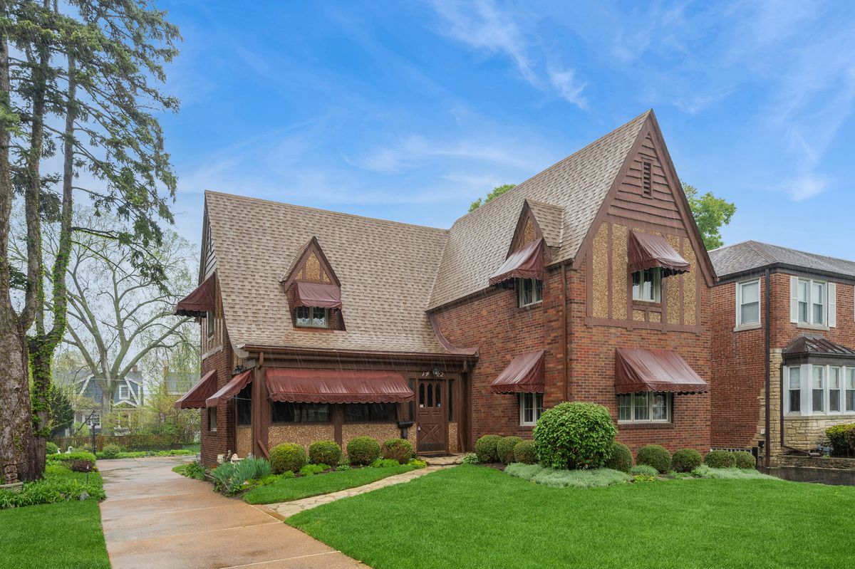 1422 Franklin Avenue, River Forest, IL 60305