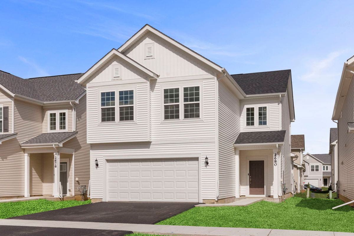 2680 Lawlor Lane, Naperville, IL 60564
