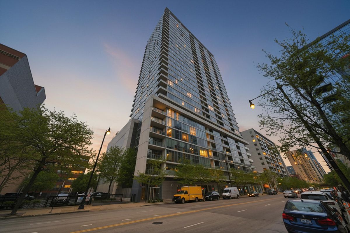 1720 Michigan Avenue, Chicago, IL 60616