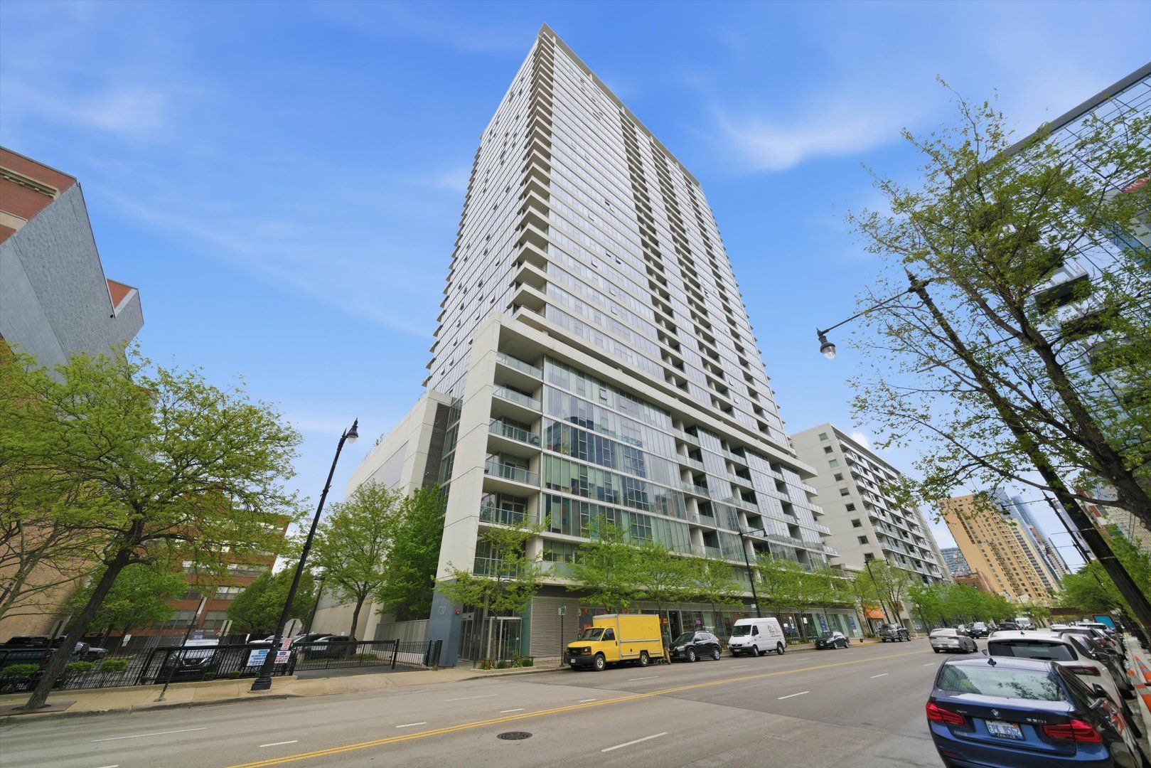 1720 S Michigan Avenue #809 — Chicago, IL 60616