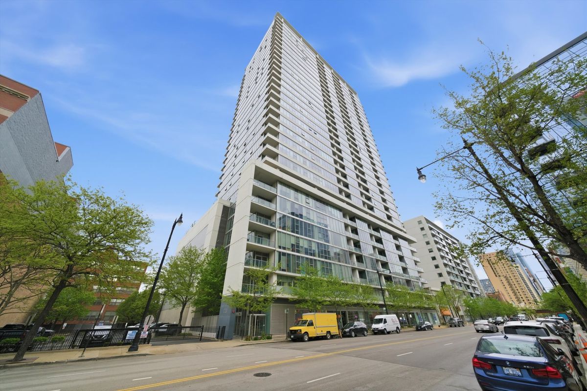 1720 Michigan Avenue, Chicago, IL 60616