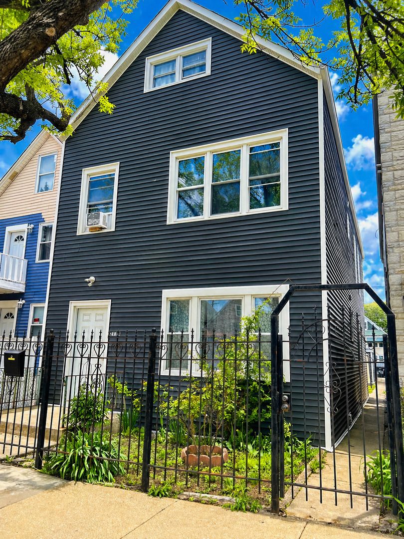 2114 W 51st Street #1 — Chicago, IL 60609