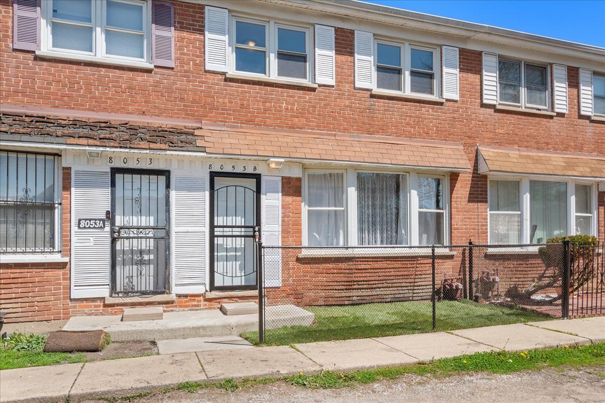 8053 S Stewart Street #B — Chicago, IL 60620