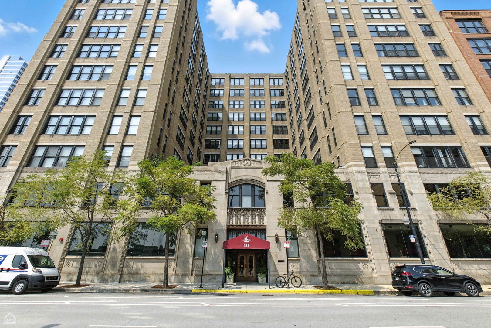 728 W Jackson Boulevard #1206 — Chicago, IL 60661