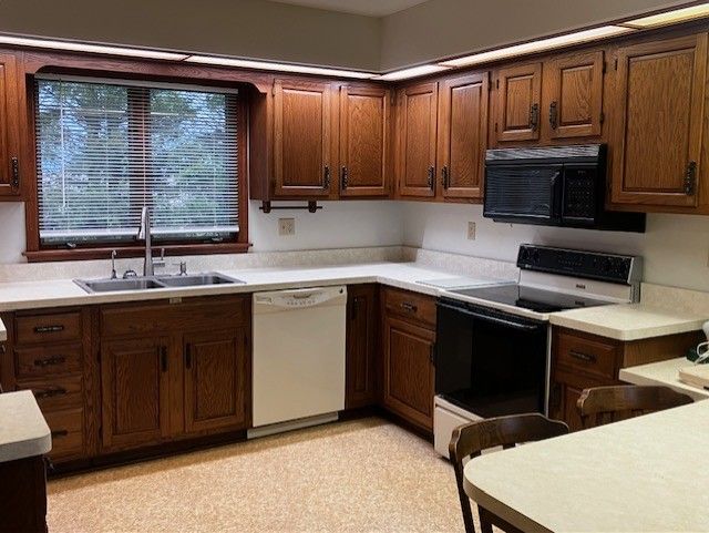 4015 E 1st Road, Mendota, IL 61342