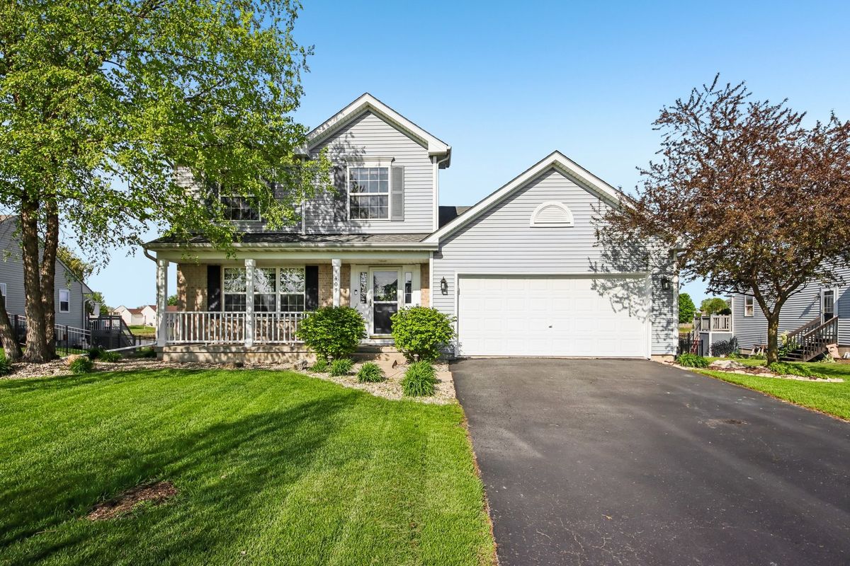 1407 Autumn Ridge Road, Sandwich, IL 60548