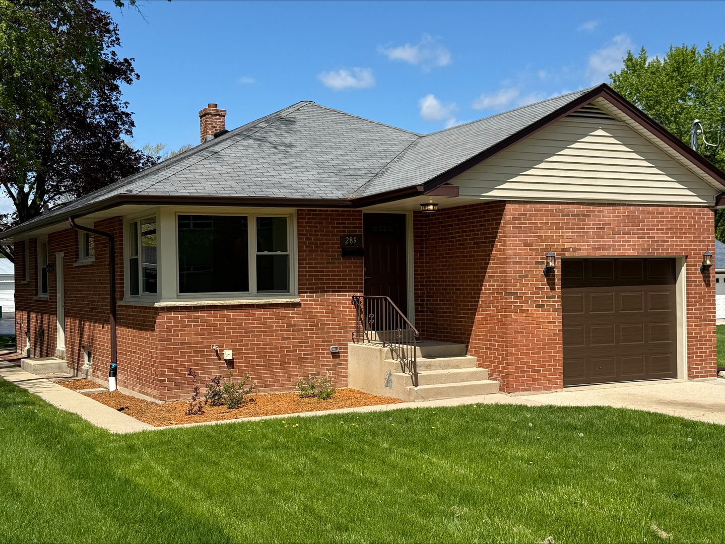 289 Chestnut Street — Antioch, IL 60002