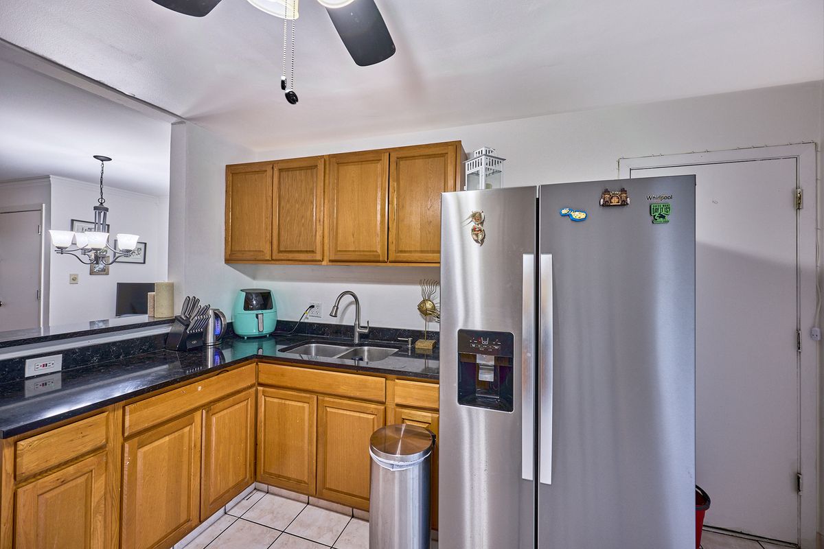 148 Dunteman Drive, Glendale Heights, IL 60139