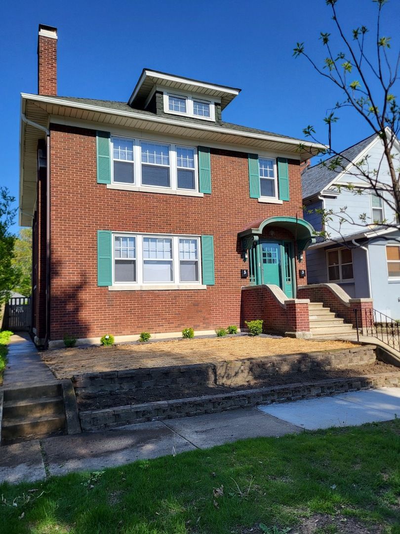 310 Whittier Avenue #2 — Joliet, IL 60435